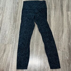 Lululemon align leggings - no longer available in this design 25”